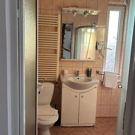 Ambra Room's Guest house Brasov